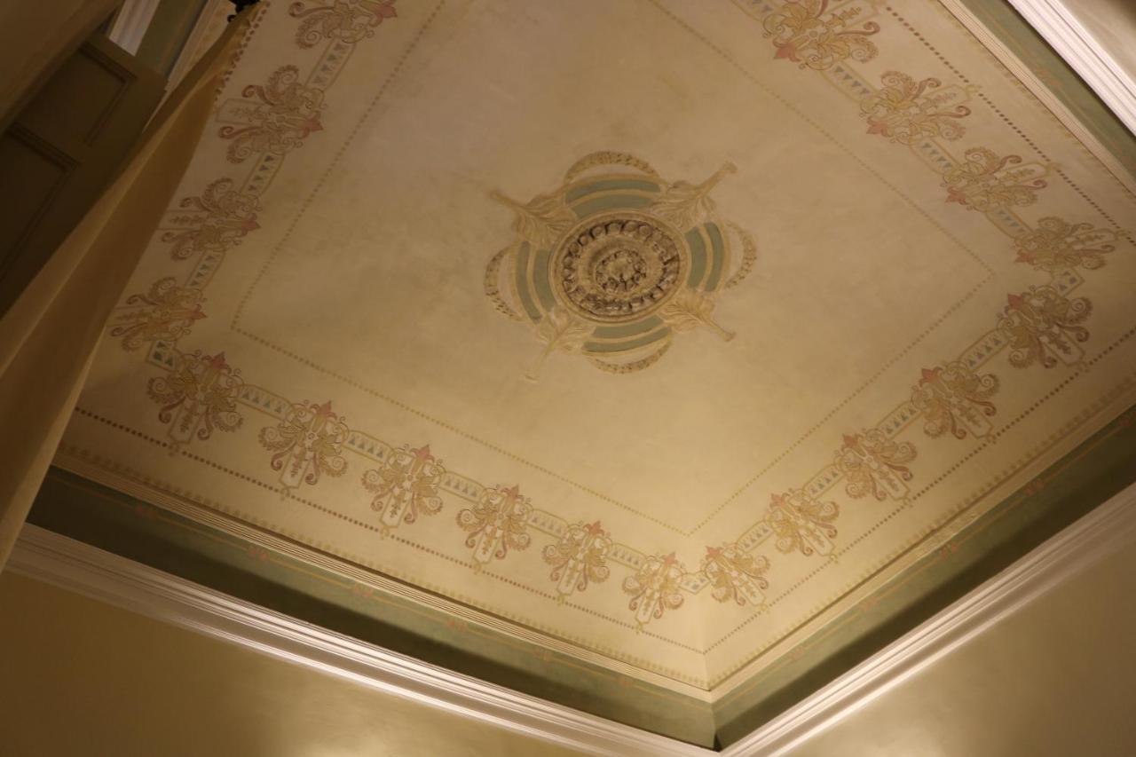 Fabrizi Bed & Breakfast Catania Bagian luar foto