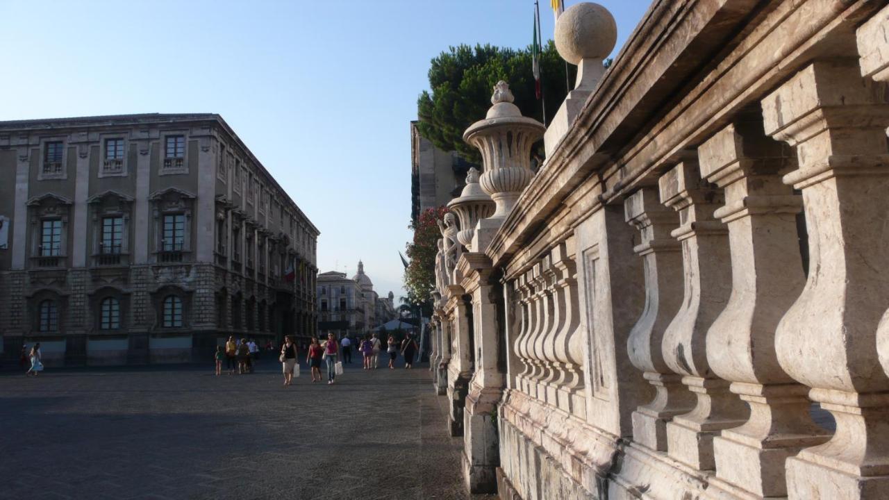 Fabrizi Bed & Breakfast Catania Bagian luar foto