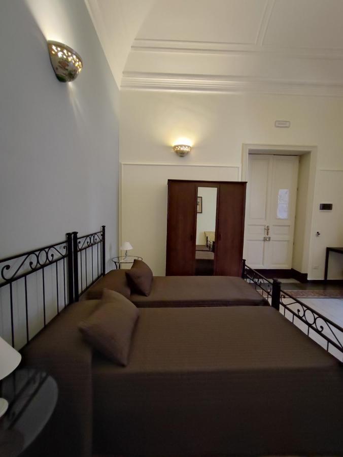 Fabrizi Bed & Breakfast Catania Bagian luar foto